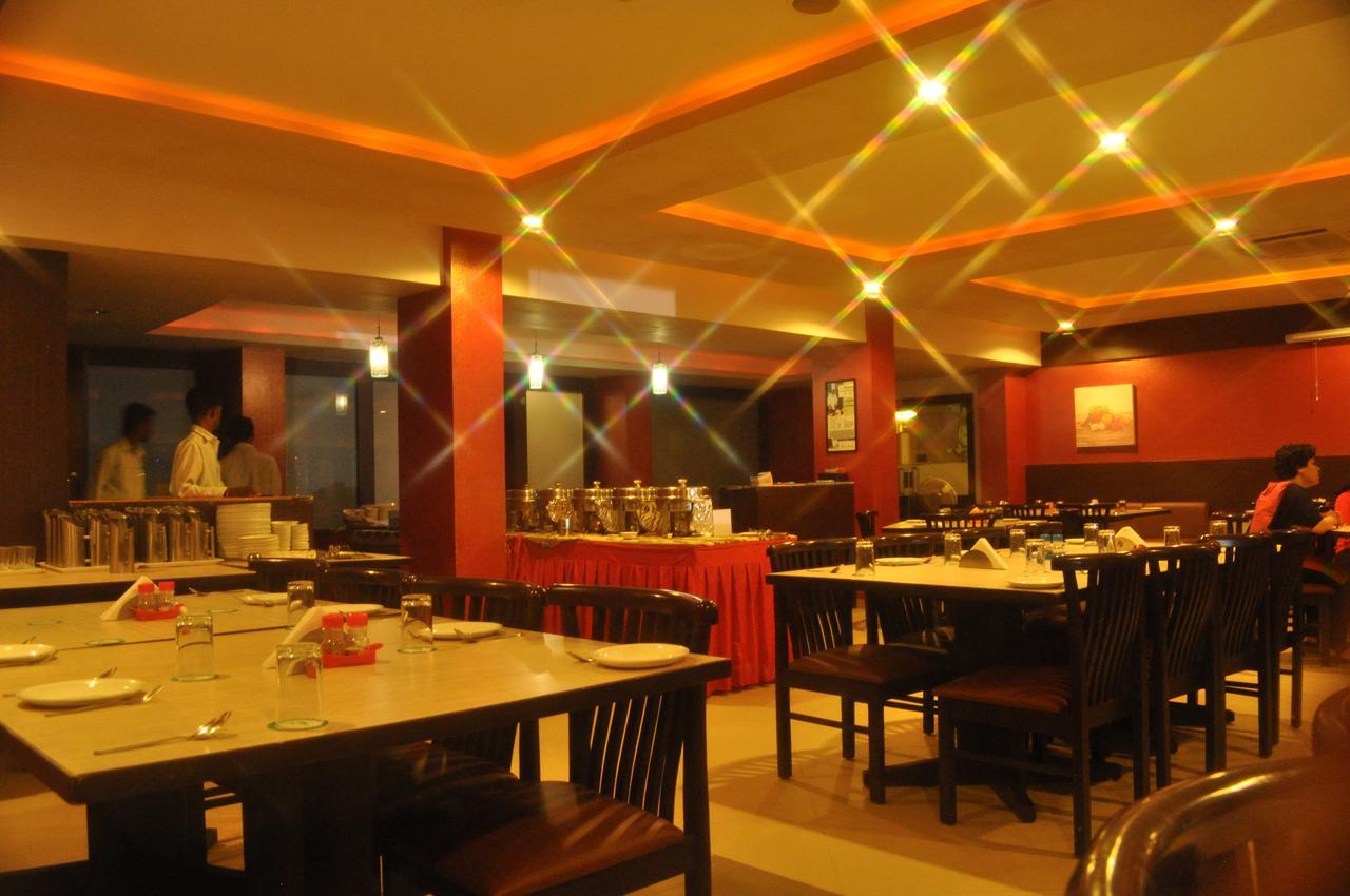 Goverdhan Greens Resort Dwarka L Hotels In Dwarka Exterior foto