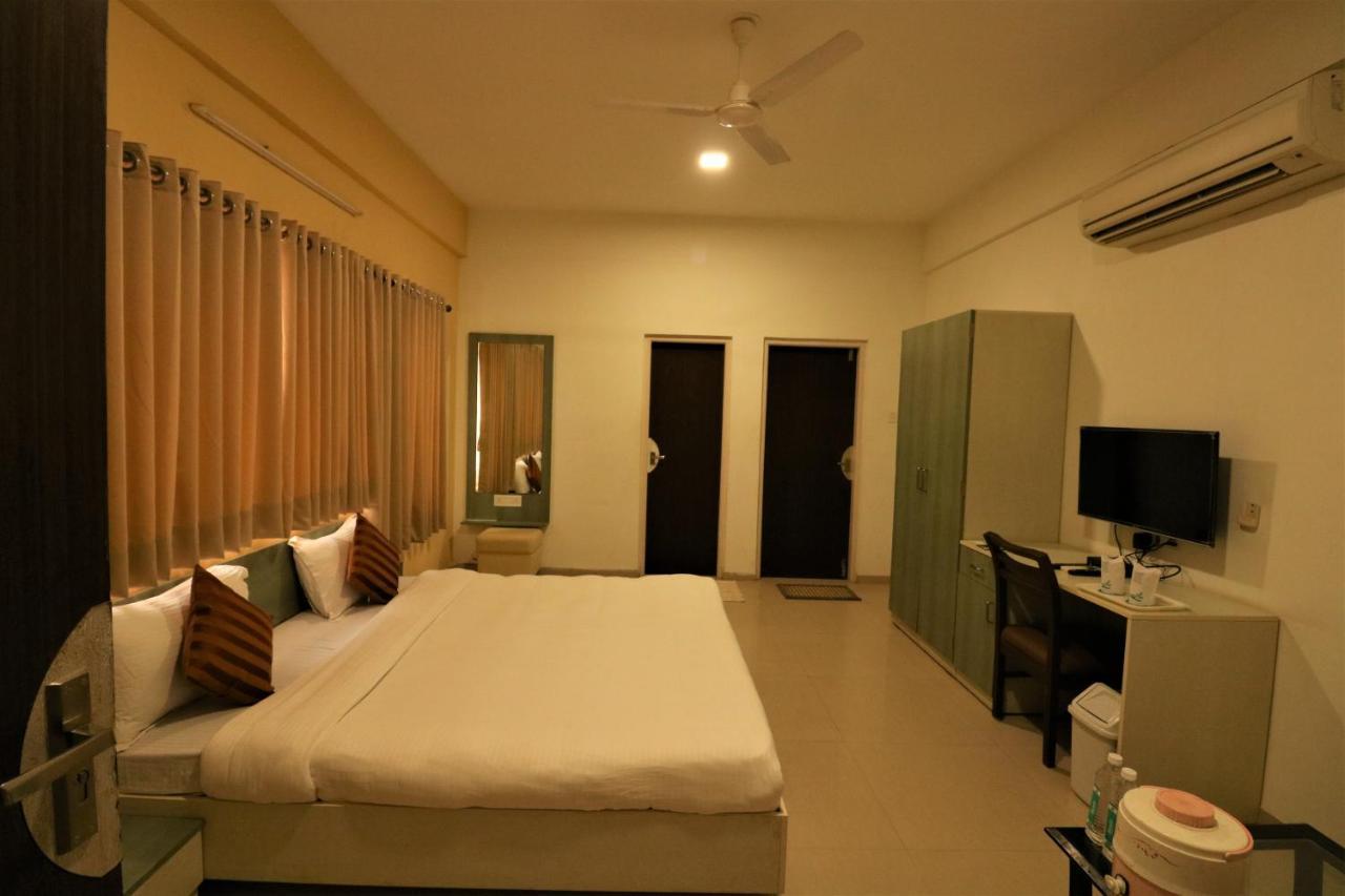 Goverdhan Greens Resort Dwarka L Hotels In Dwarka Exterior foto